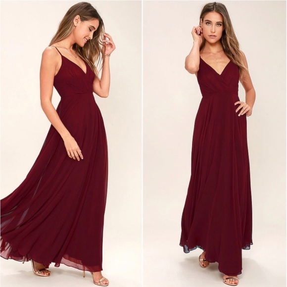 Lulu’s Chiffon Gown in WINE - Picture 1 of 12
